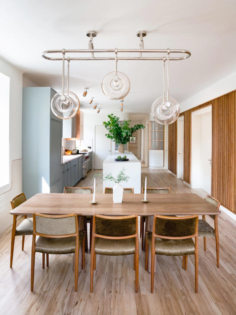 Are you getting your dining room lighting right? These homes show how ...