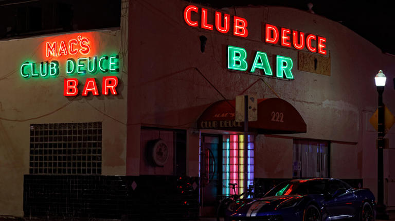Legendary Dive Bars Across The US That Should Be On Your Bucket List