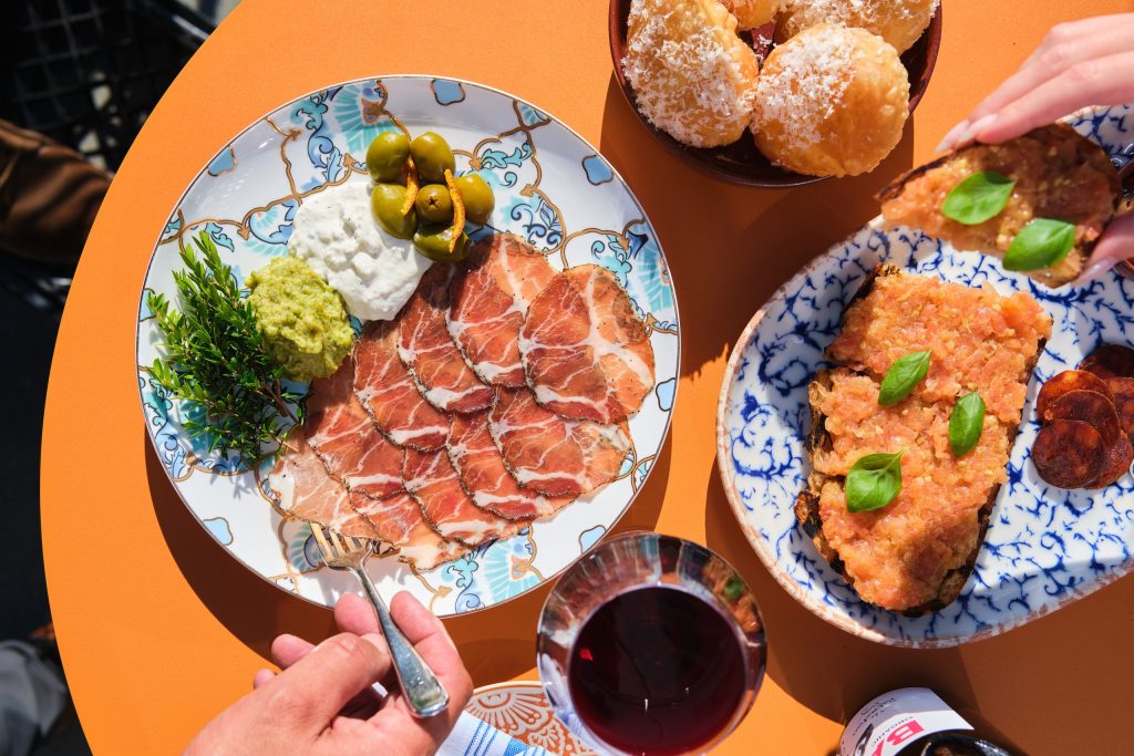 Eat Beat Nov. 6: San Diego holiday fun kicks off – pies, pirates, and ...