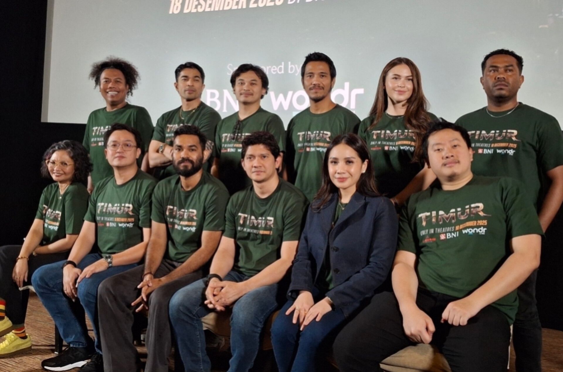 Film Laga Timur Resmi Rilis Trailer & Poster, Debut Sutradara Iko Uwais ...