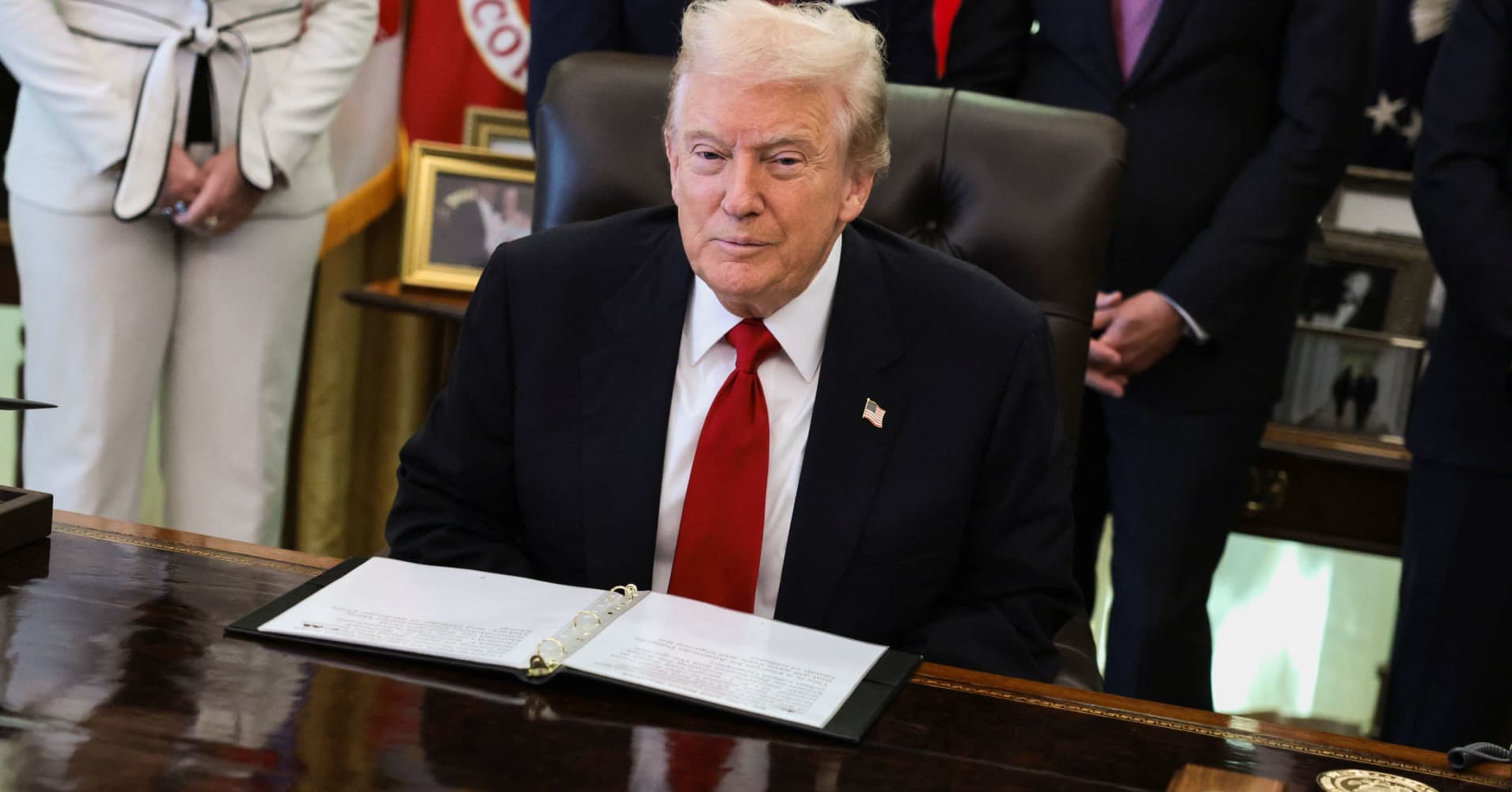 Curated visual reference: 2026 Novo Nordisk To Slash Glp Reference: Trump Announces Deals With Eli Lilly Novo Nordisk To Slash