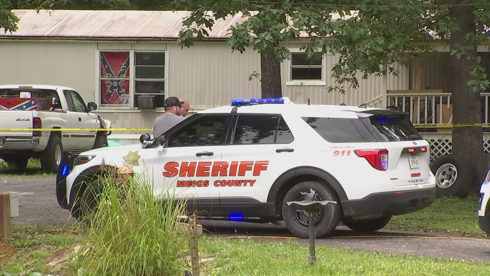 15-year-old accused of murdering her father appears in court