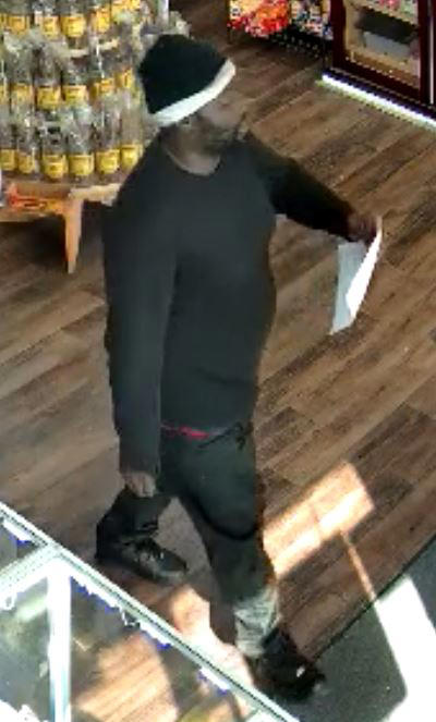 Portsmouth Police seek suspect in armed robbery on High Street