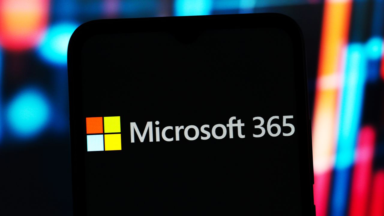 Microsoft apologizes to 2.7 million misled users for hiding ...