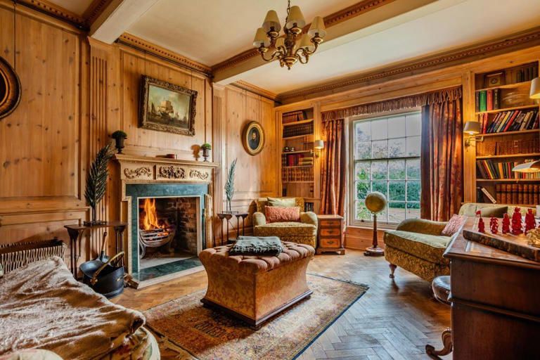 Georgian home on the market for £1m is exquisite - inside and out