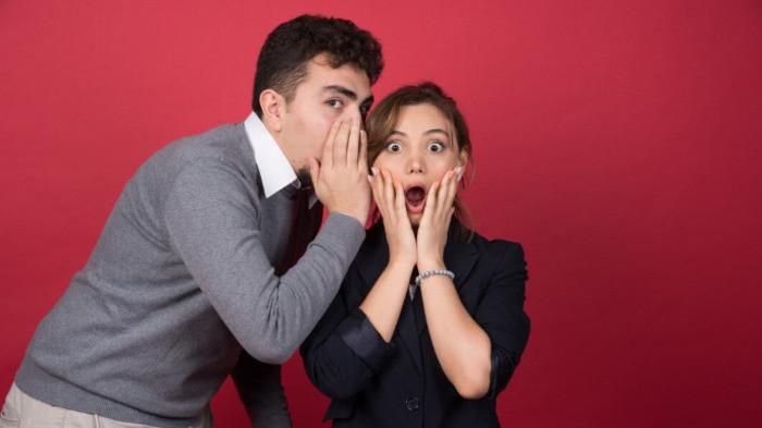 20 pantun ejek pembohong, cocok untuk koreksi tanpa konflik