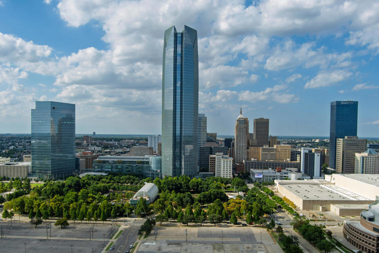 OKC's Devon Energy surpasses expectations for 3rd-quarter profit ...