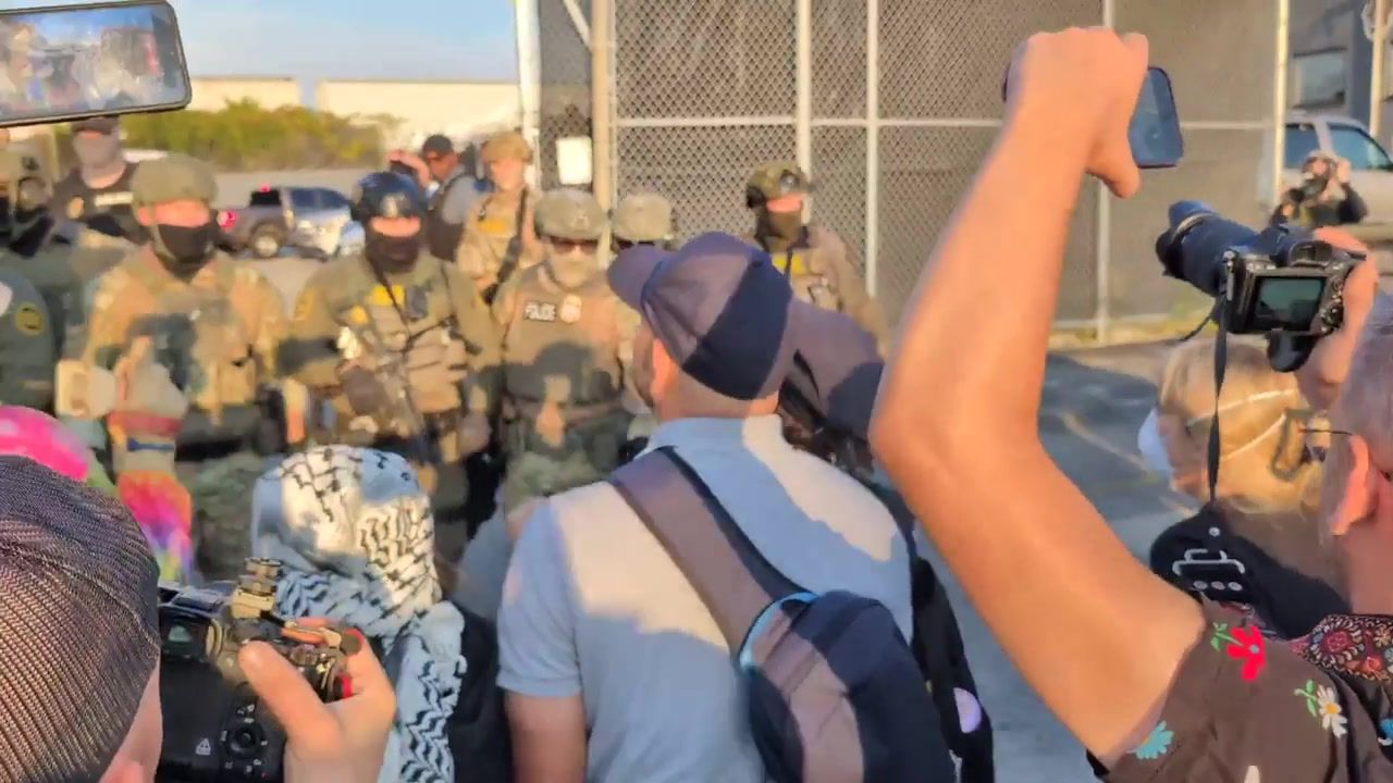 Chicago Ice Facility Faces Lawsuit Over Detainee Conditions