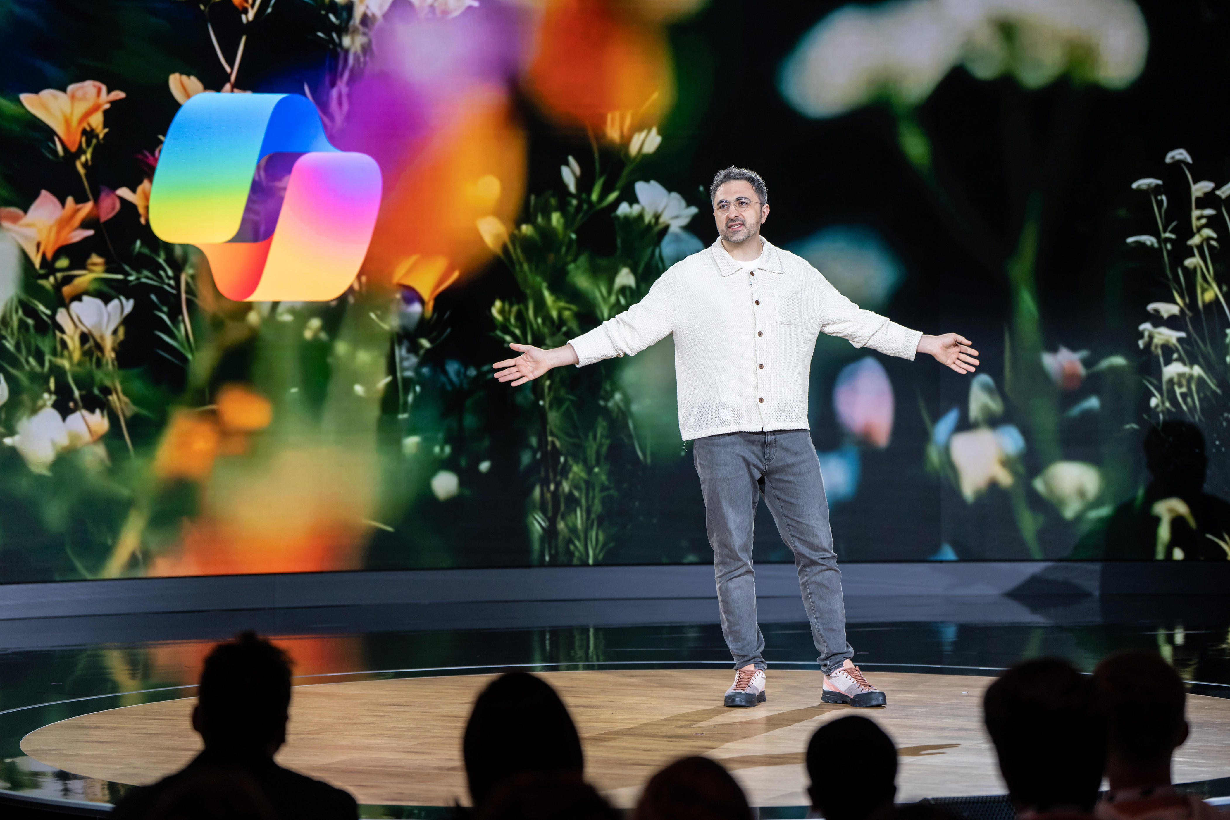 Microsoft forms superintelligence team to rival Meta's, stresses ...