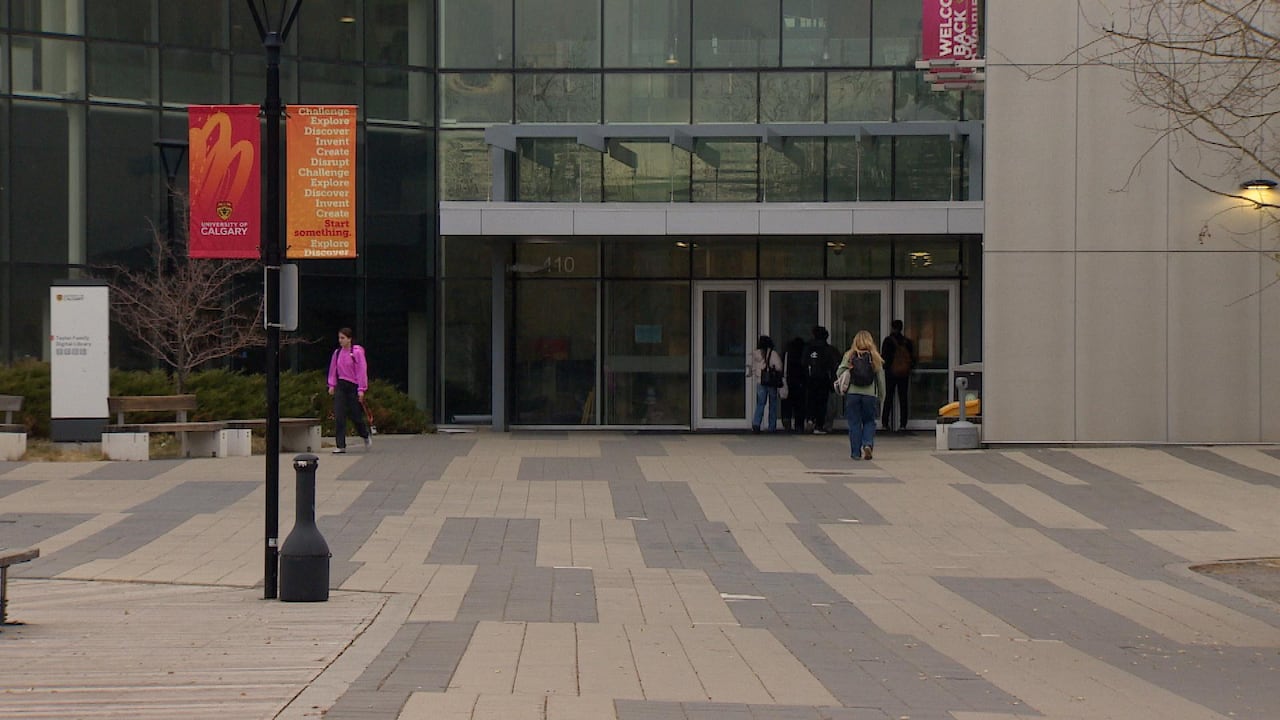 Immigration target cuts cause uncertainty for local settlement services