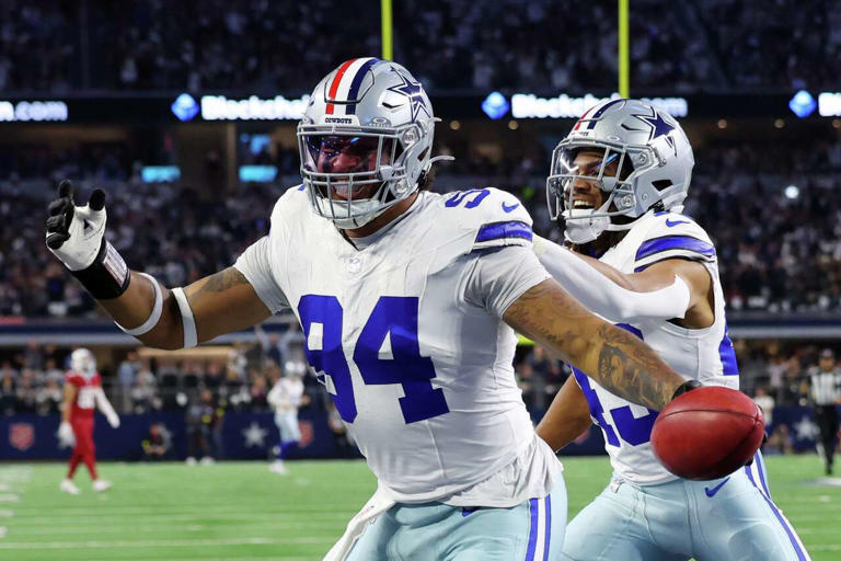 49ers react to death of Cowboys' Marshawn Kneeland: 'Life's very difficult  for everybody'