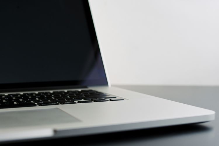 Sebelum Seringan, Laptop Pertama Berat 11 Kg