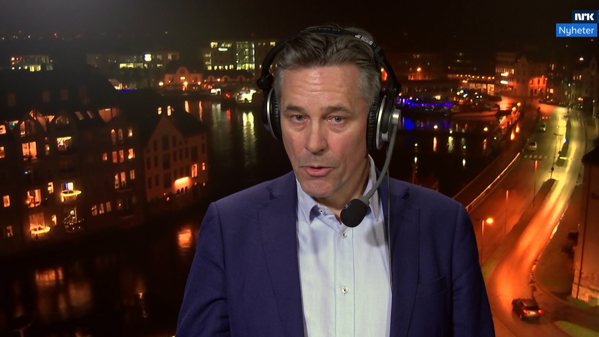 Solvang med tirade mot Høyre: – Sluttet å ta telefonen