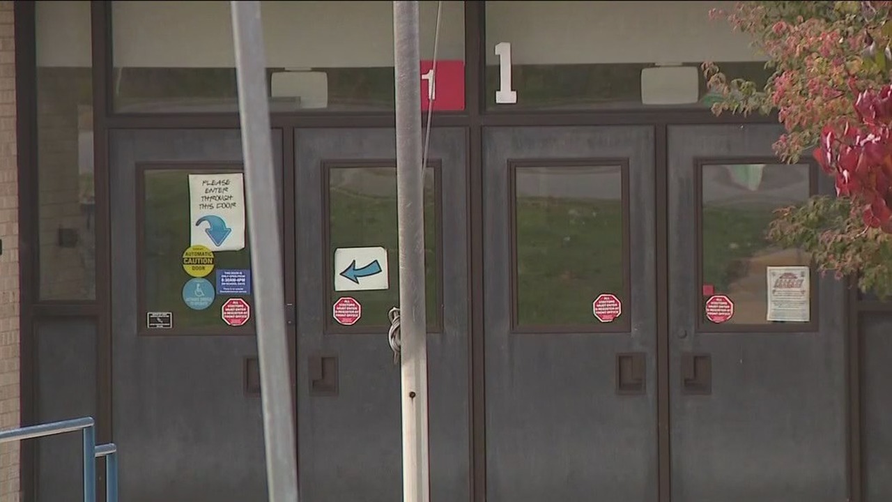 Possible plan to close Waukesha elementary school