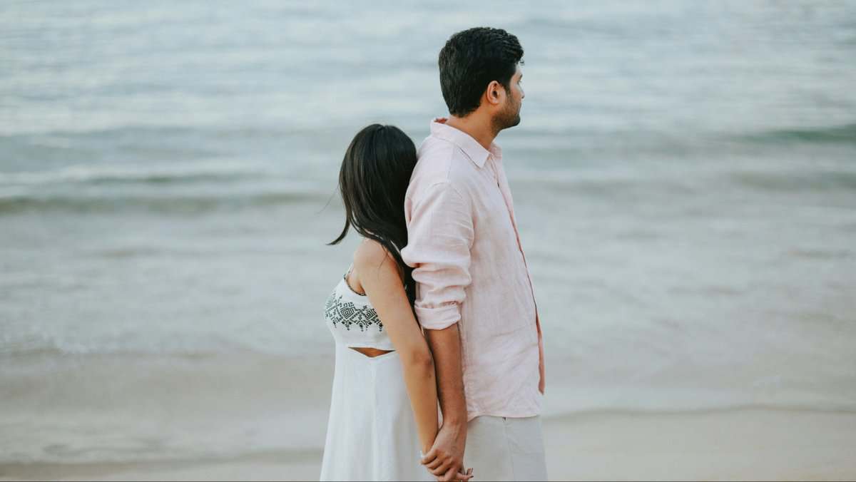 The Honest Truth About “Easy” Relationships