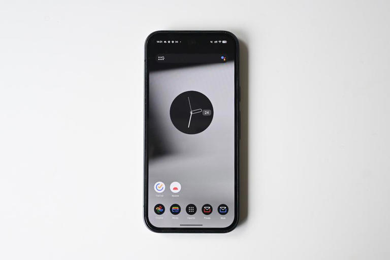 iPhoneから乗り換えるならコレ一択。Google「Pixel 9a」がおすすめな理由