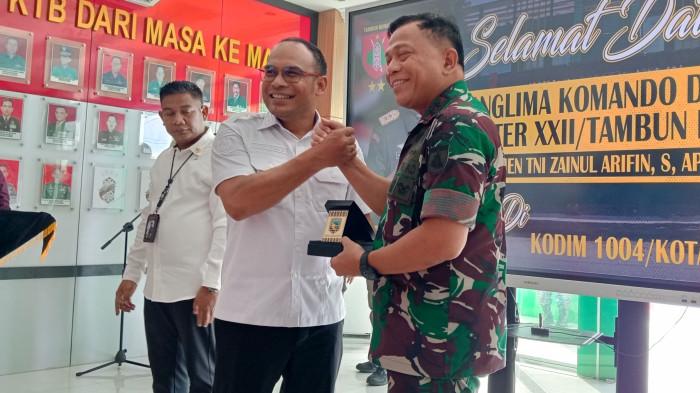 Pemkab Kotabaru Sambut Pangdam Tambun Bungai, Tingkatkan Sinergi dan Disiplin Prajurit