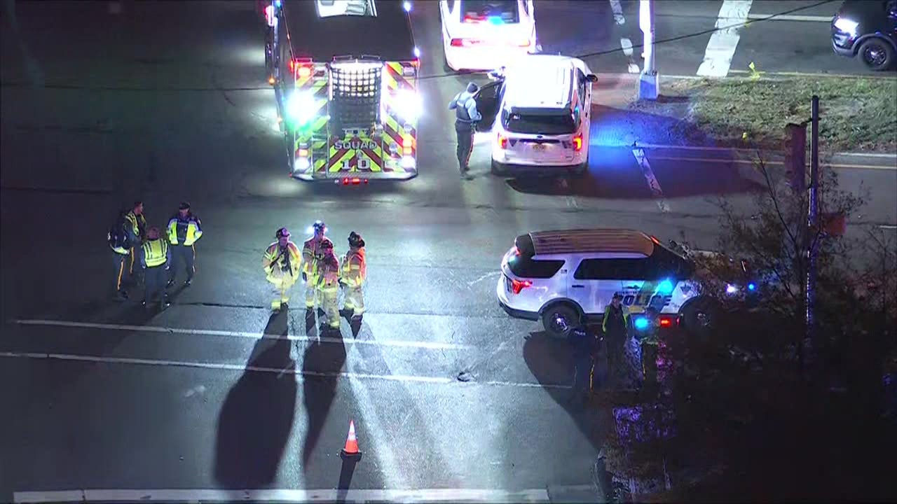 Bicyclist hit by car in Monroe Township: reports