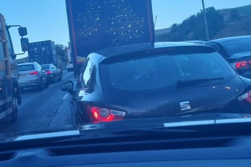 M62 shut off with man seriously hurt in hospital after lorry driver ...