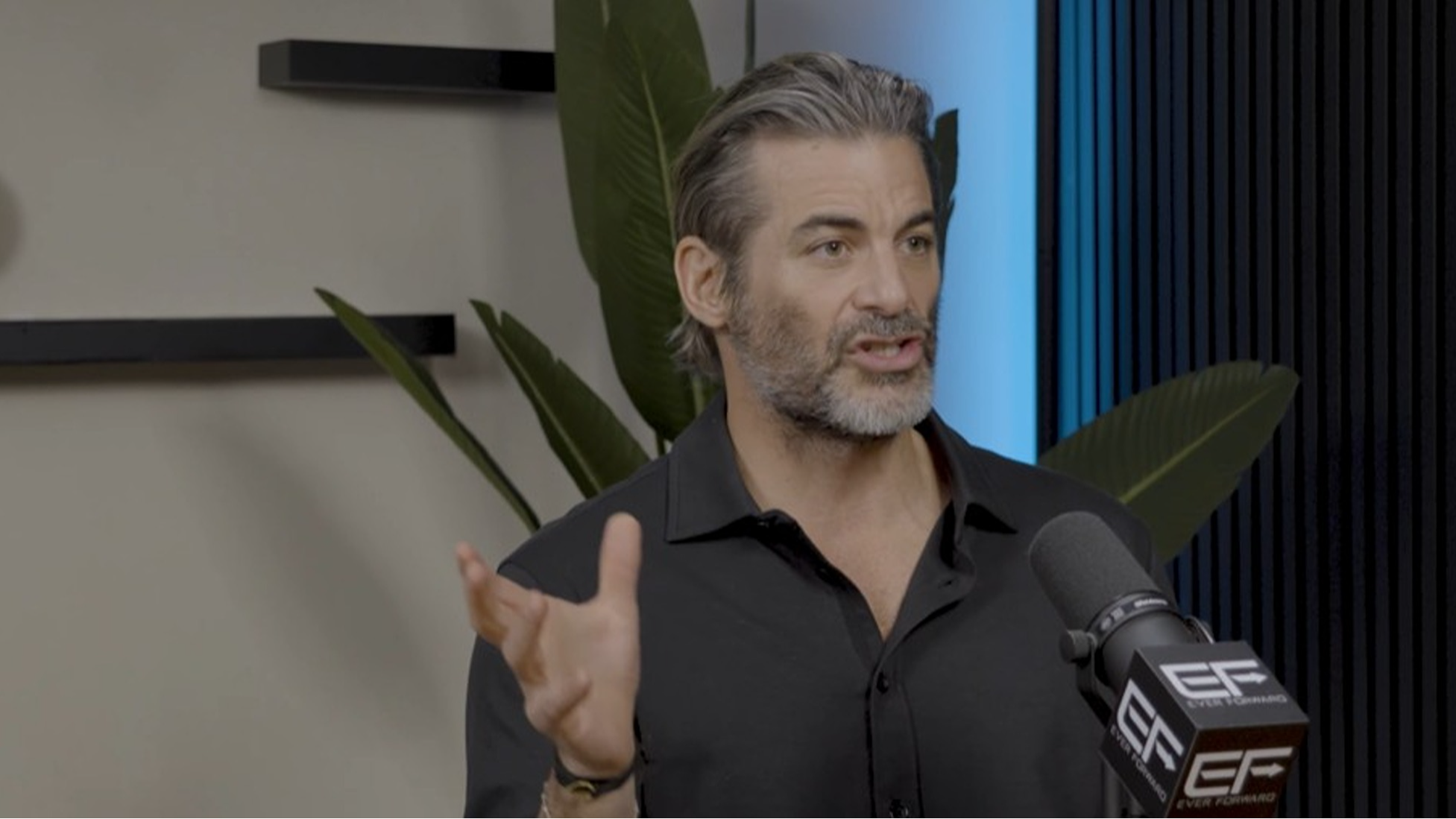 Who is Jim Curtis? Everything to know as the hypnotherapist confirms