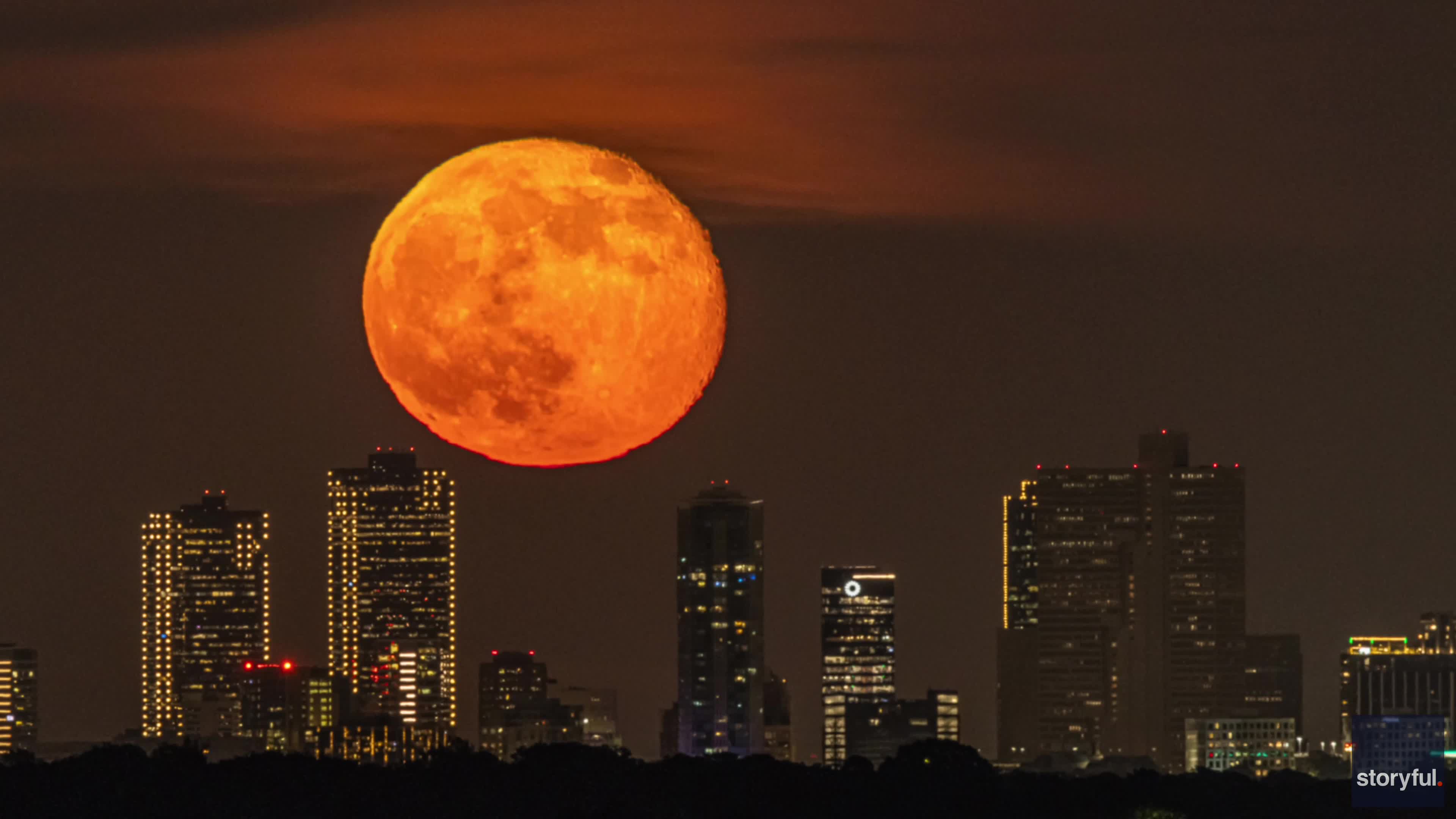 Rising Supermoon Dwarfs Fort Worth Skyline in Stunning Footage
