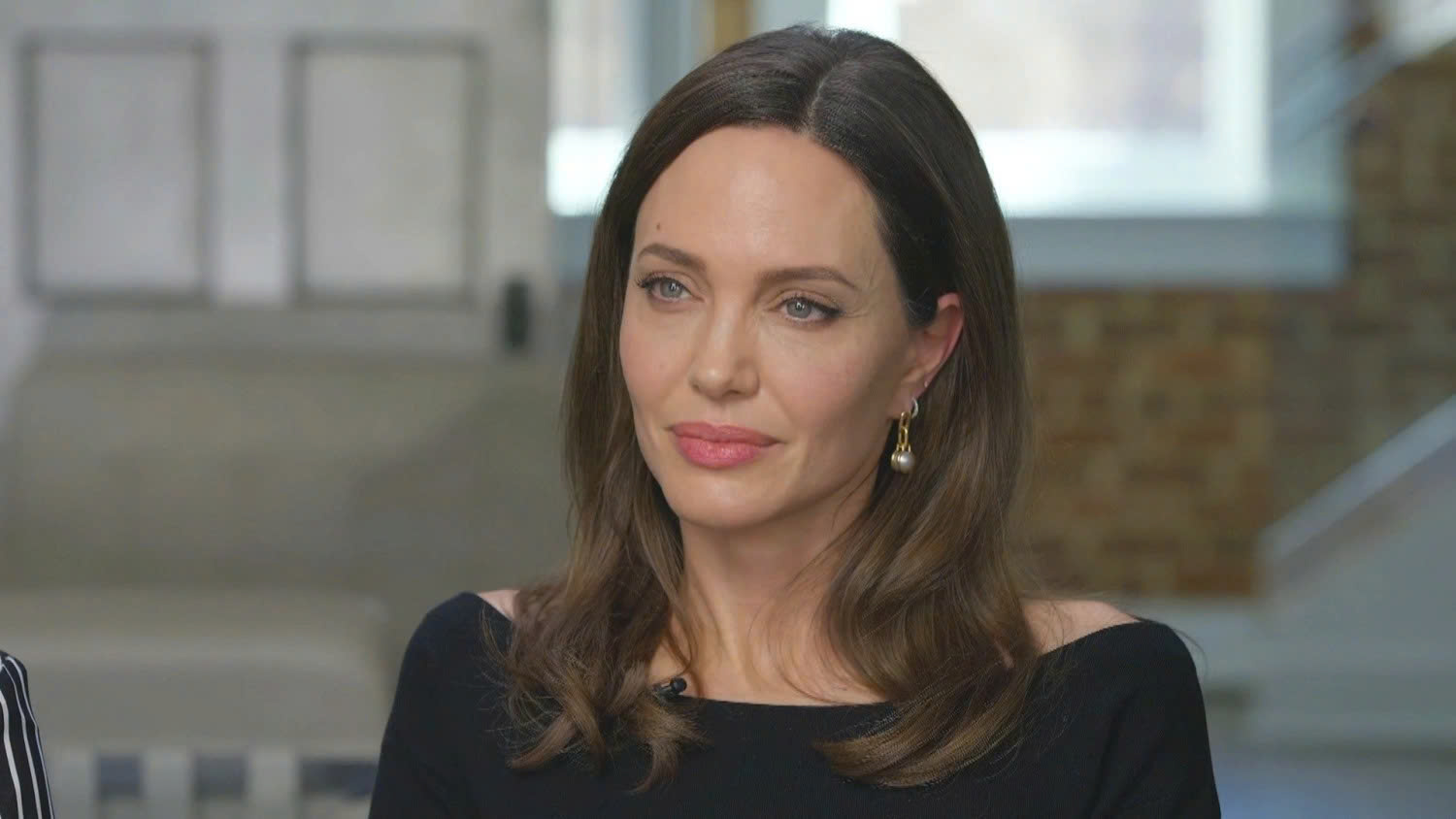 Angelina Jolie cho rằng Brad Pitt đang phát động cuộc chiến trả đũa cô - Ảnh: The Today Show