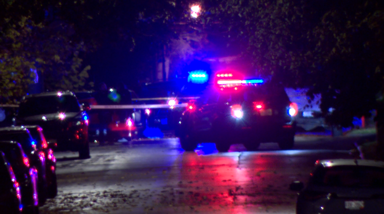 1 killed in early morning shooting, Milwaukee police searching for gunman