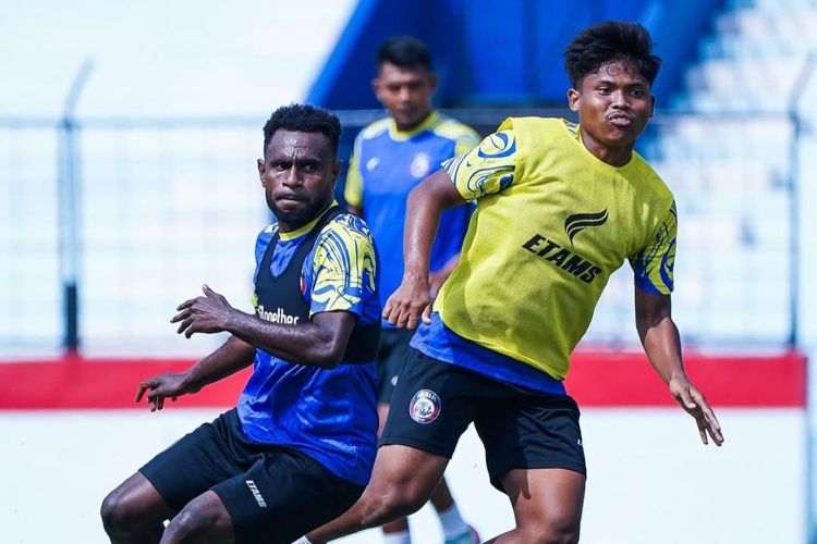 Jadwal dan Link Live Streaming Arema FC vs Persija Jakarta: Derbi Brasil di Kanjuruhan!
