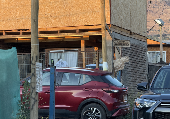 Hombre es asesinado a balazos tras robo y turbazo a su casa en Lampa