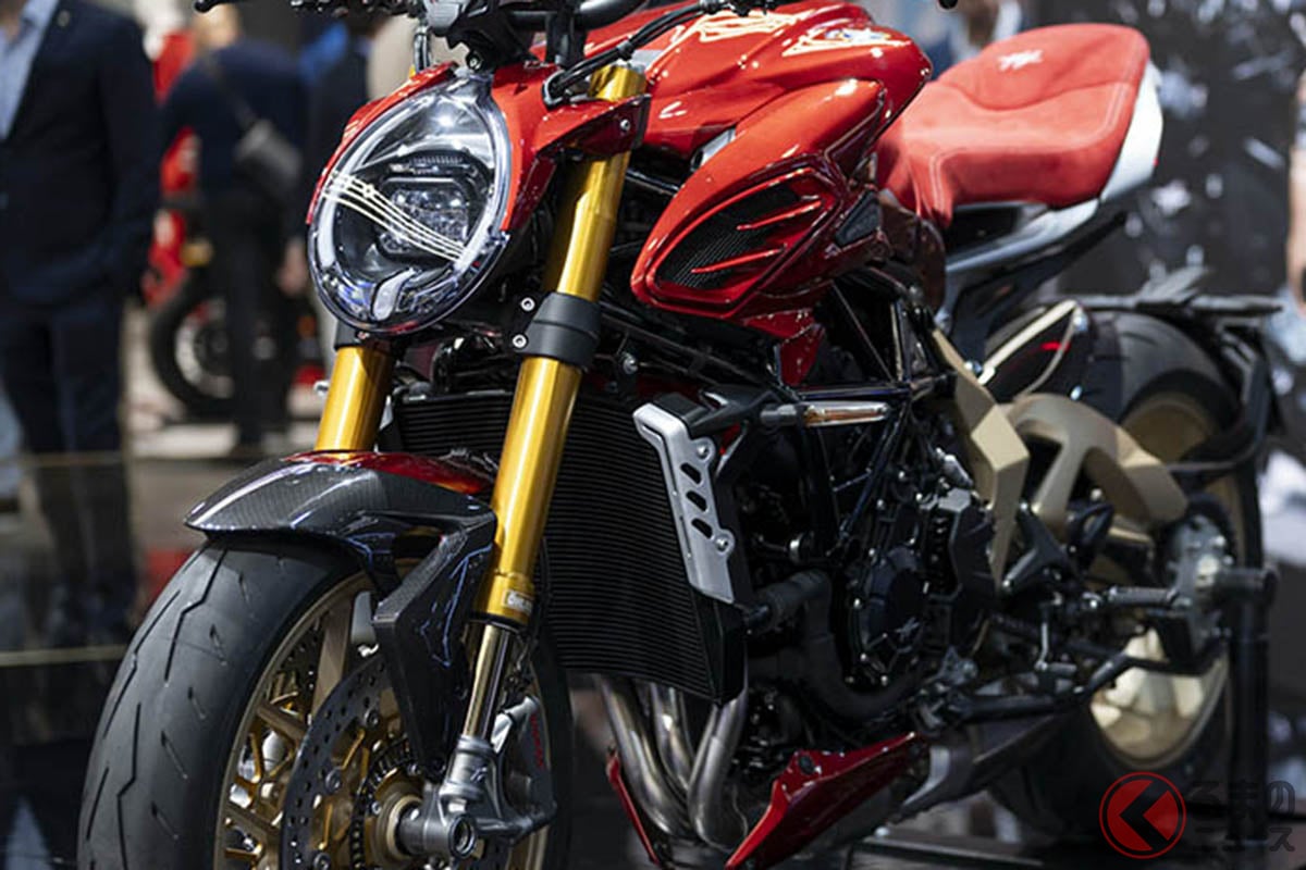 新品　超激レア　限定品　ペラーダスター×アスレタ　Ｍ001（BLUE）モレリア 新品 超激レア 限定品 ペラーダスター×アスレタ M001（BLUE）モレリア