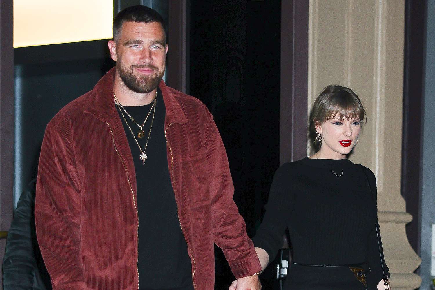 Taylor Swift and Travis Kelce Look Smitten as They Hold Hands on 2nd N.Y.C. Date  Night in a Row