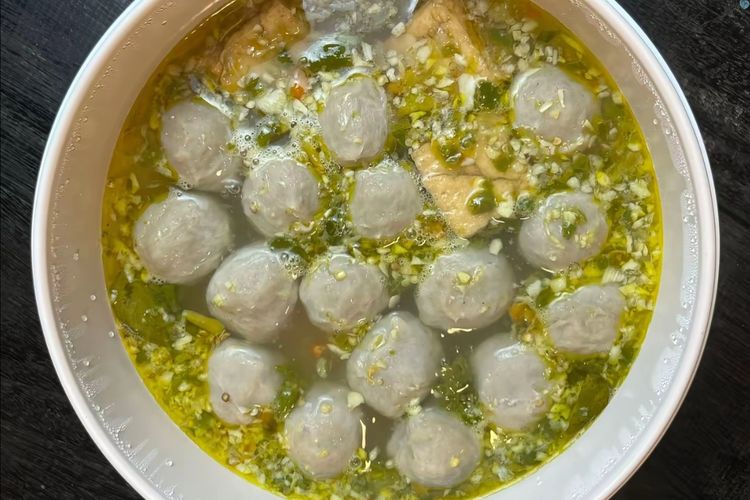 Sederhana dan Lezat! Resep Kuah Bakso Cabai Hijau, Ide Masakan untuk Musim Hujan