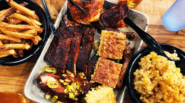 One Of America's Best Small Towns Is A Riverside Gem With Mouthwatering ...