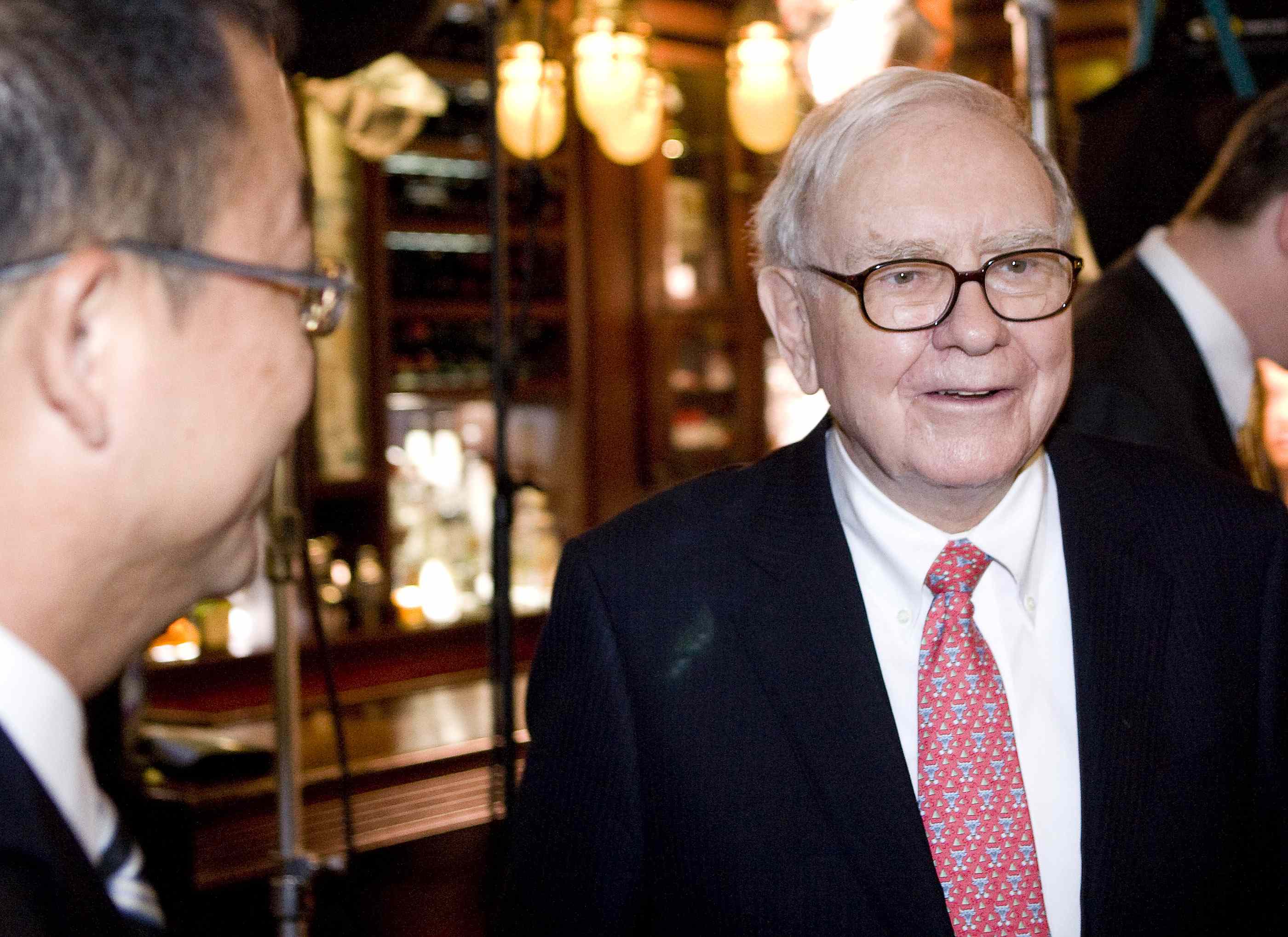 Warren Buffett Warns of a #39 Terrible Mistake #39 Most Investors Make Are