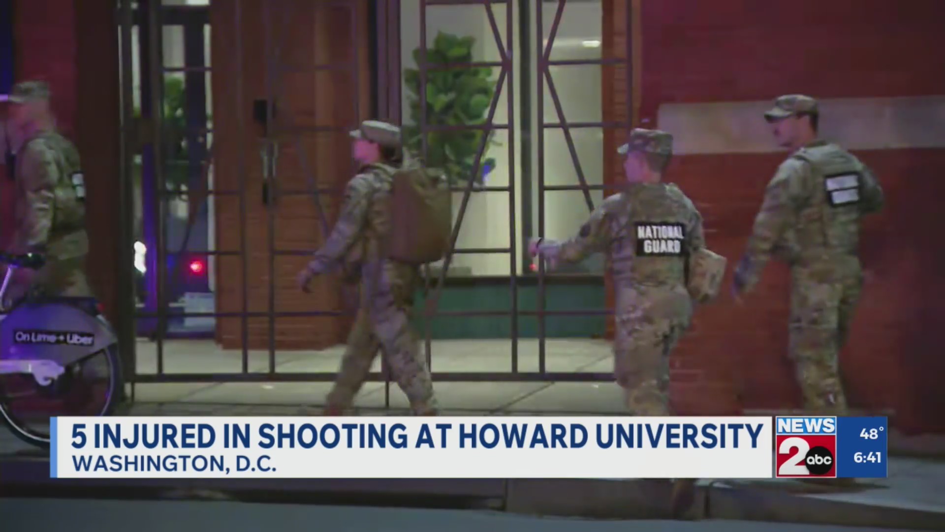 5 hurt in shooting at Howard University