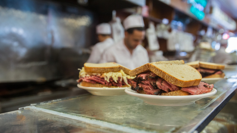 The Bread You Should Be Ordering From A Jewish Deli