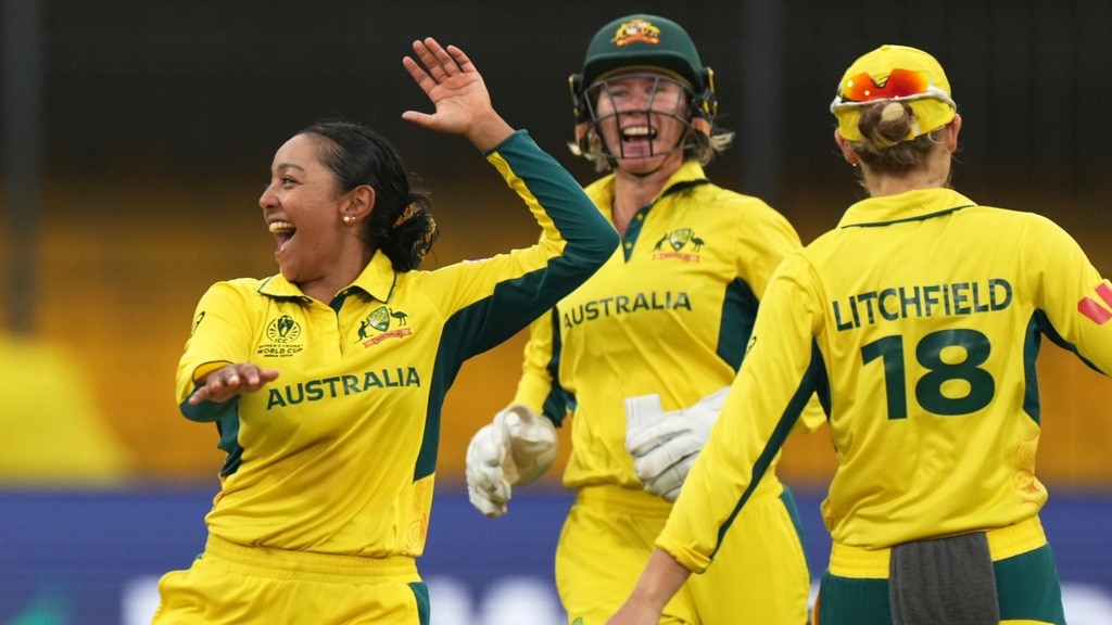 Stunning Alana King first bowler with 7wicket haul in Women's