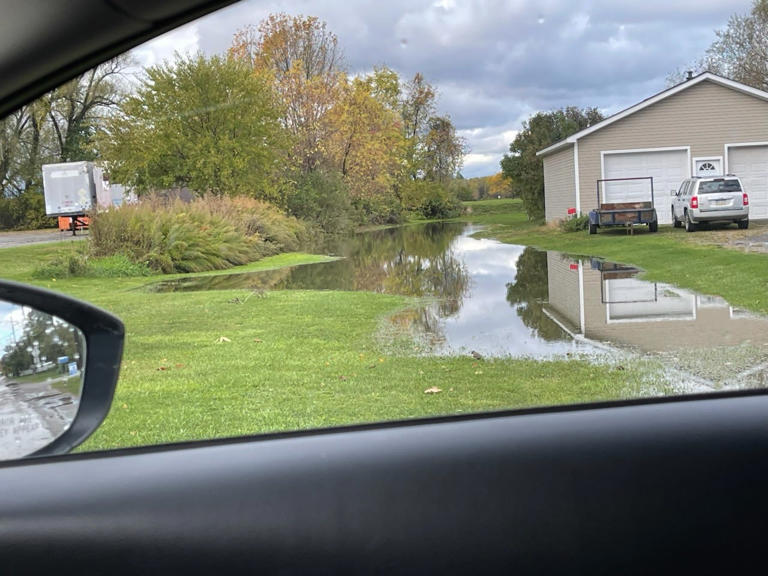 Millcreek residents deal with flooding, sewer line issues after lake ...