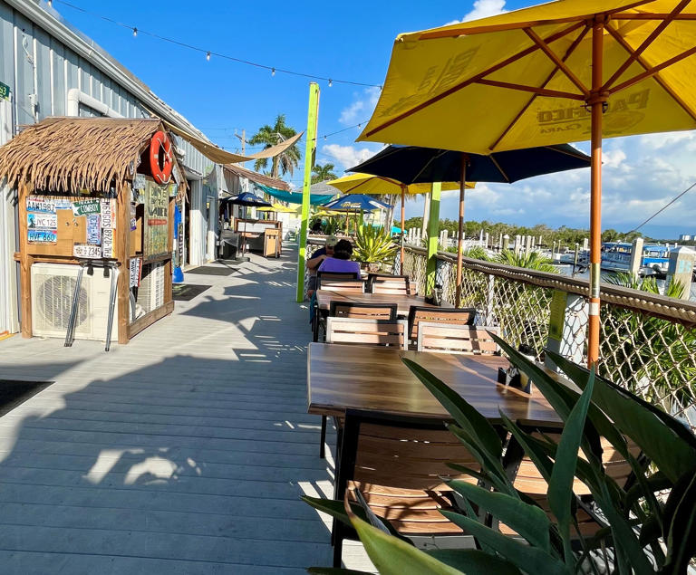 Waterfront restaurant, bar reopens on Fort Myers Beach with new name ...