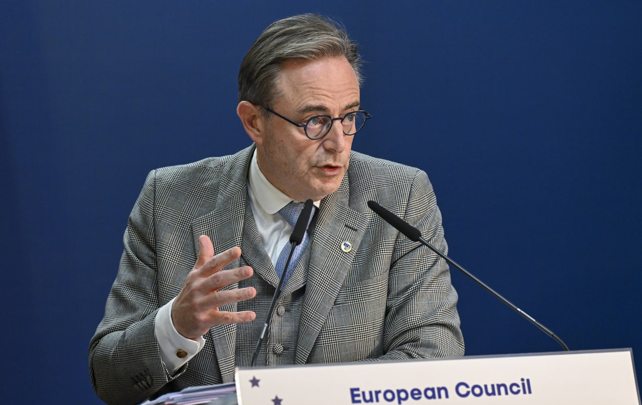 Why the EU still hasn't approved reparations loan for Ukraine and what ...
