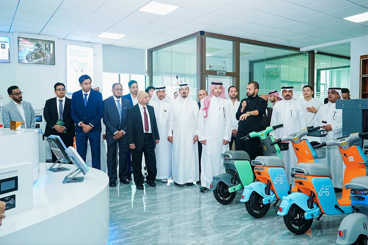 بالصور.. وفد غرفة جازان يزور شركة قوانغتشو يونكو للمعدات الذكية في الصين ويبحث توطين التصنيع الذكي في المملكة