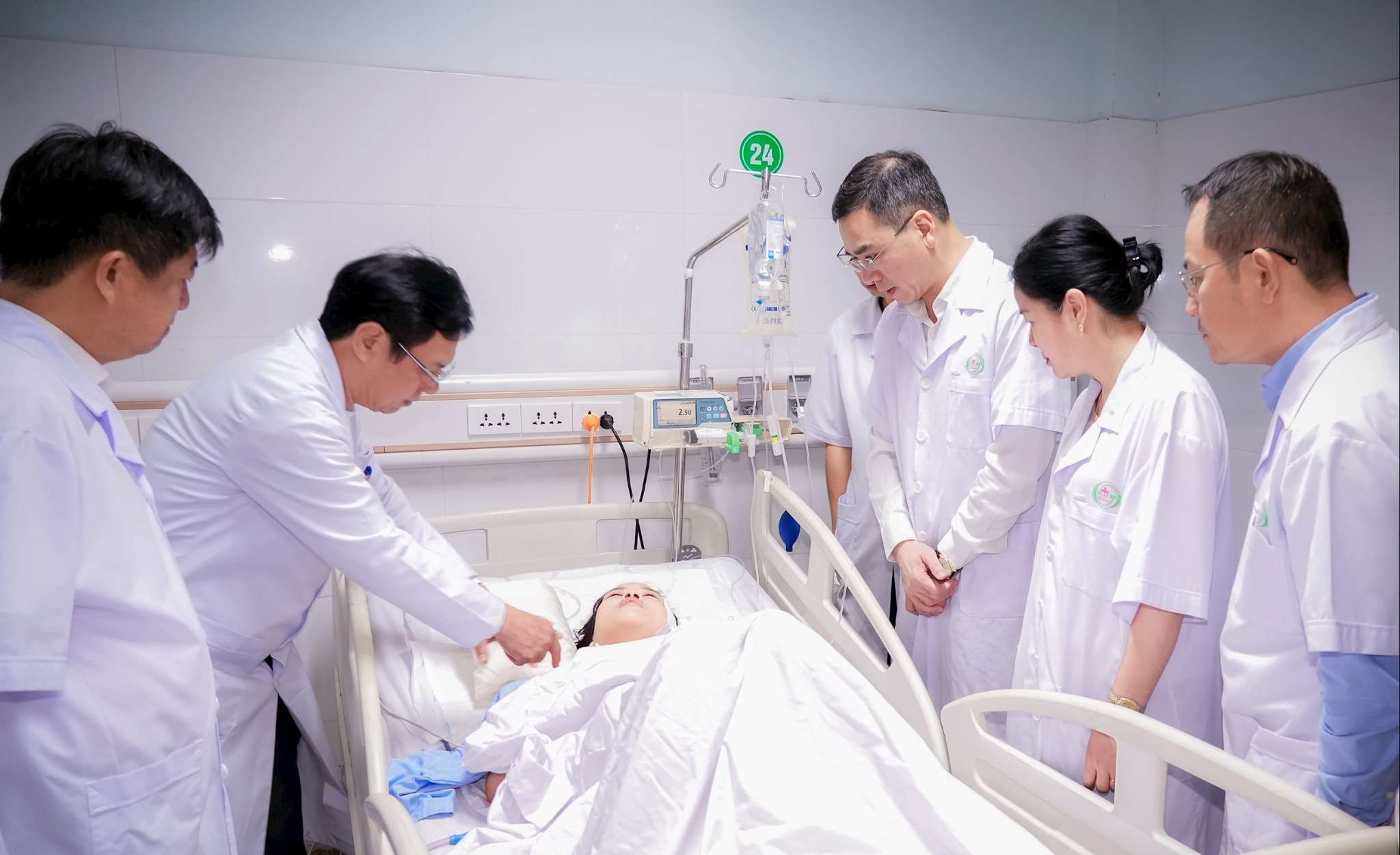 Nhân viên y tế BV Sản Nhi Nghệ An có thể hưởng chính sách như thương binh