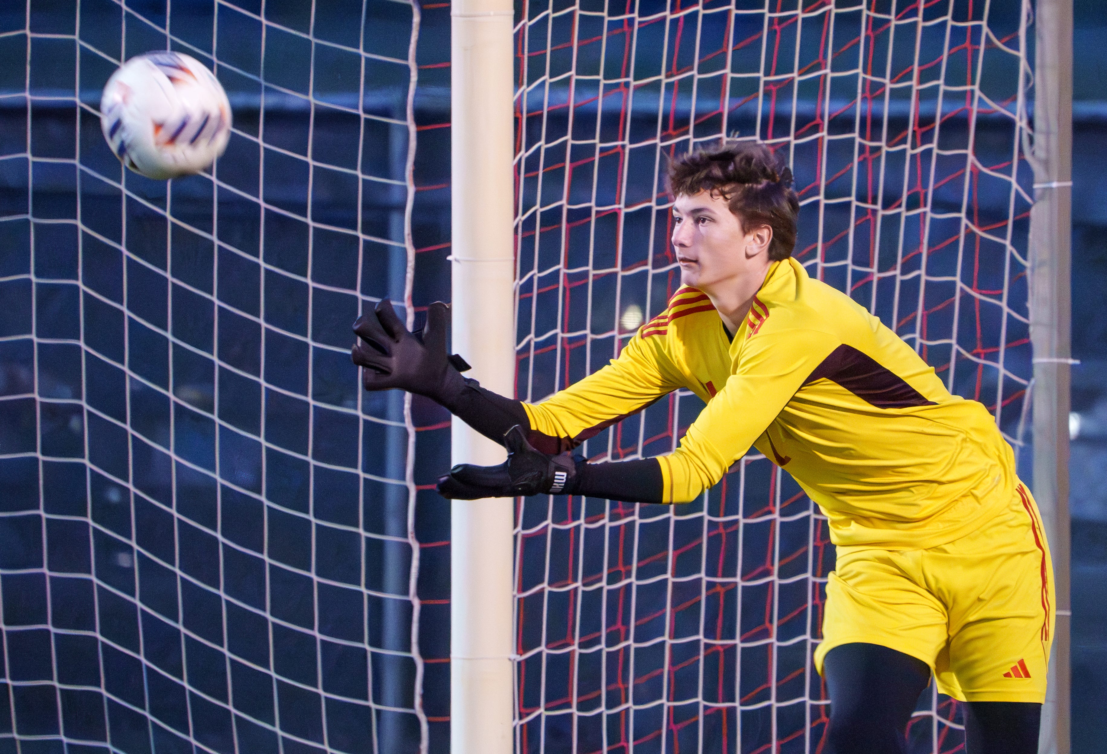 ihsa-scoreboard-2025-supersectional-scores-for-boys-soccer