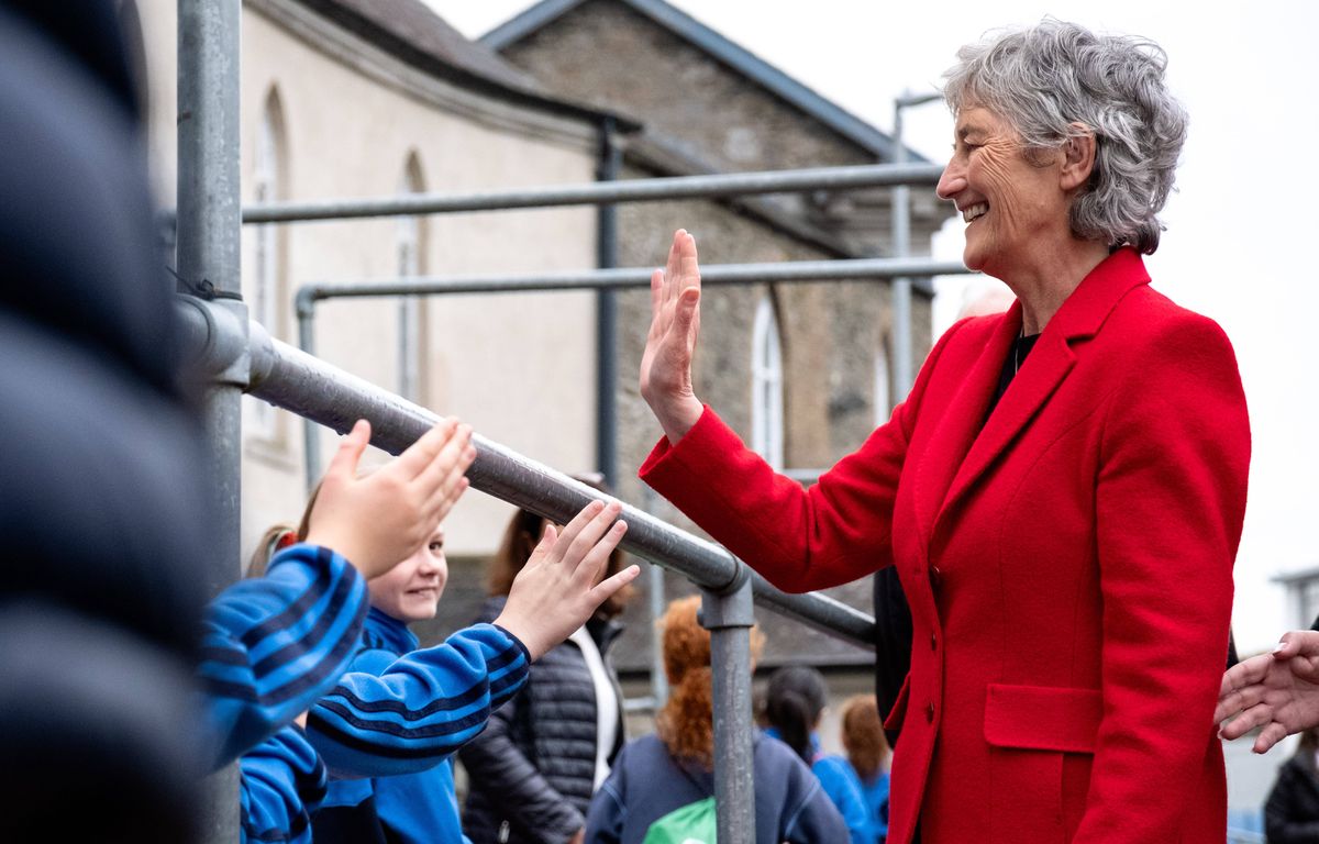 Irlande : Franc-parler, propalestinienne… Qui est Catherine Connolly ...