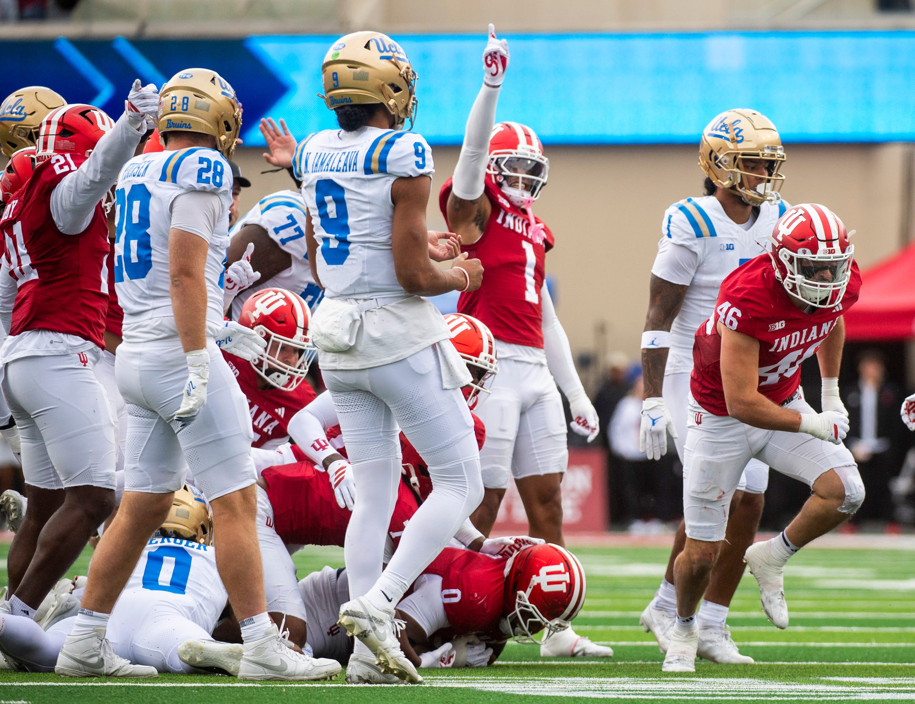 UCLA celebrates left guard Eugene Brooks staying with Bruins