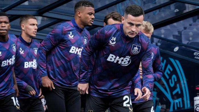 Prediksi Skor West Ham vs Burnley, Lihat Head-to-Head dan Statistik Liga Inggris