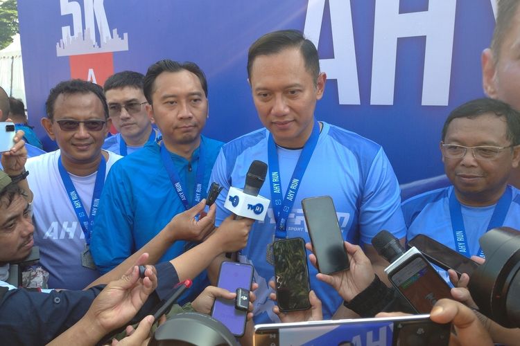 Nostalgia Bandung, AHY Ajak Warga Berlari Sehat dengan Sepatu dan Niat