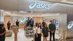 ASICS Hadir di Manado, Toko Pertama di Sulut Buka di Mantos 3