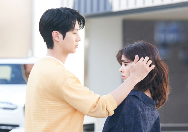 7 Cara Cepat Mengobati Luka Wajah di "Would You Marry Me"