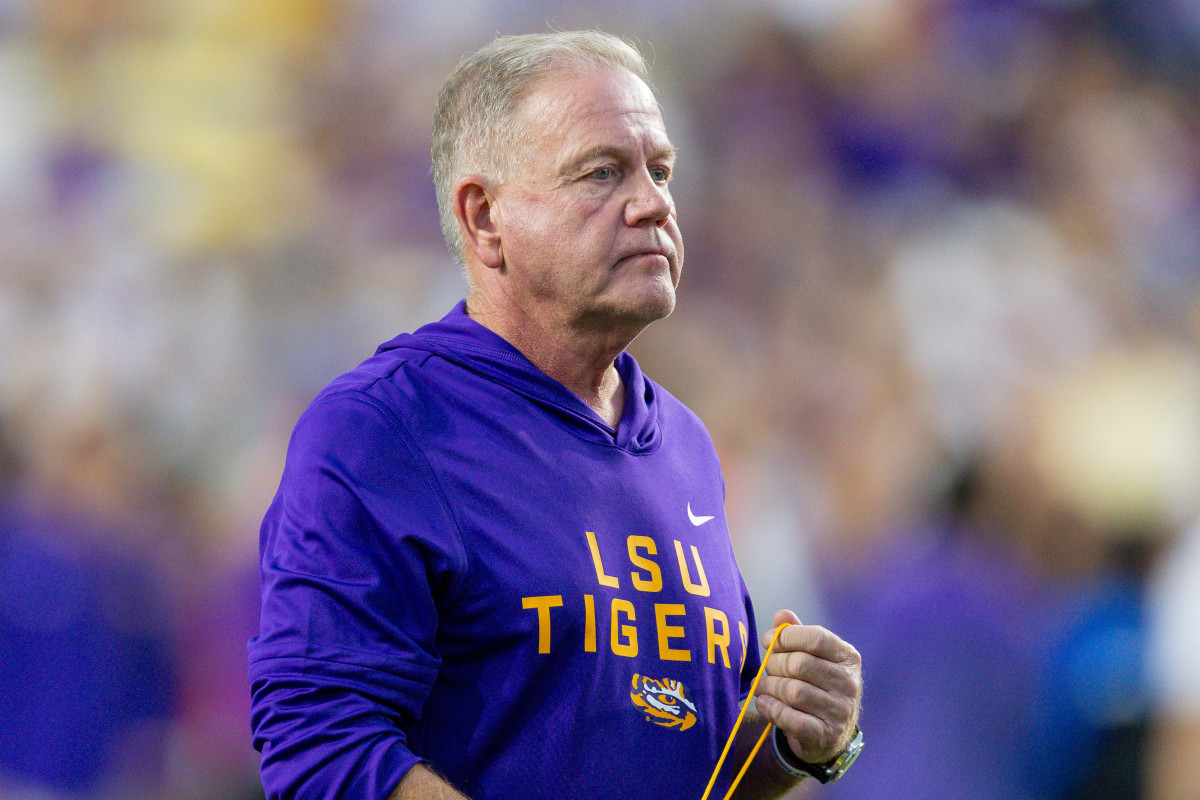 Noticias sobre Brian Kelly surgen en medio de una disputa de 54 millones de dólares con LSU